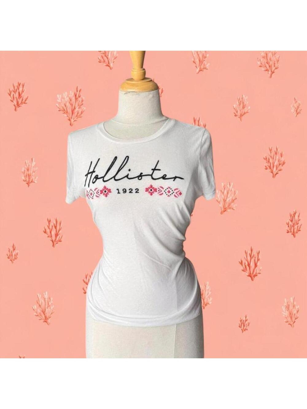 Hollister white tshirt